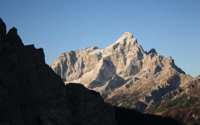 Le 10 vie alpinistiche più belle delle Dolomiti